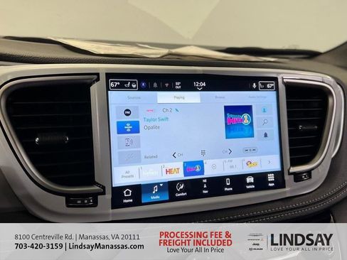 New 2026 Chrysler Pacifica Limited w/ S Appearance Package image 41