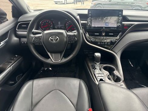 Used 2024 Toyota Camry XSE w/ Navigation Package image 14