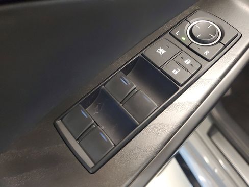 Certified 2022 Lexus IS 500 image 23