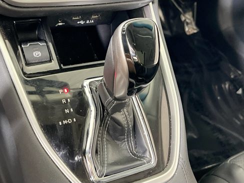 Used 2022 Subaru Outback Limited image 17