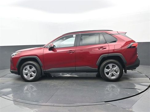 Used 2025 Toyota RAV4 XLE w/ Convenience Package image 22