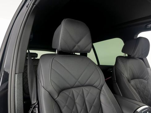 Used 2026 BMW X5 xDrive40i w/ M Sport Package AWD/4WD image 40