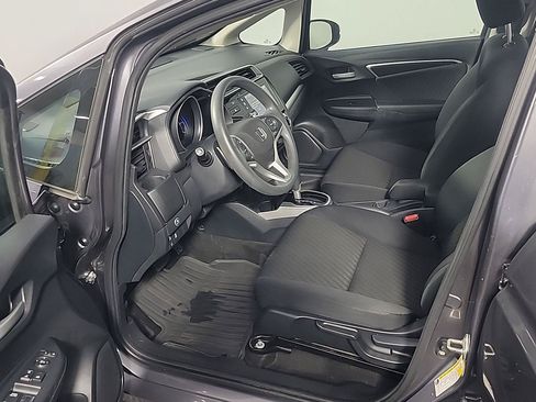 Used 2018 Honda Fit EX image 18