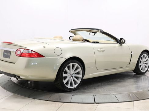 Used 2007 Jaguar XK Convertible RWD image 4