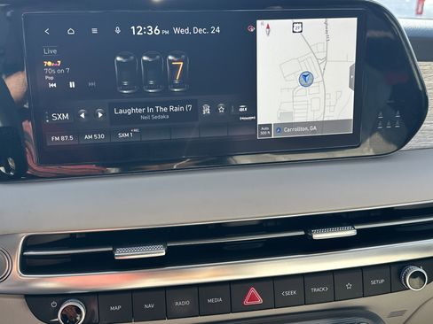 Used 2023 Hyundai Palisade Calligraphy image 30