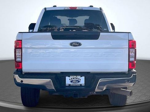 Certified 2021 Ford F250 XLT image 4