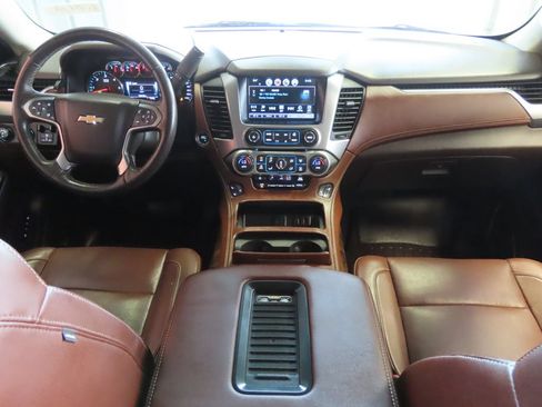 Used 2017 Chevrolet Suburban Premier w/ Max Trailering Package AWD/4WD image 42