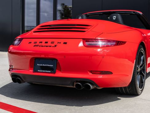 Certified 2016 Porsche 911 Carrera S RWD image 16