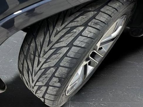 Used 2024 Jeep Grand Wagoneer Series III w/ HD Trailer Tow Package image 31