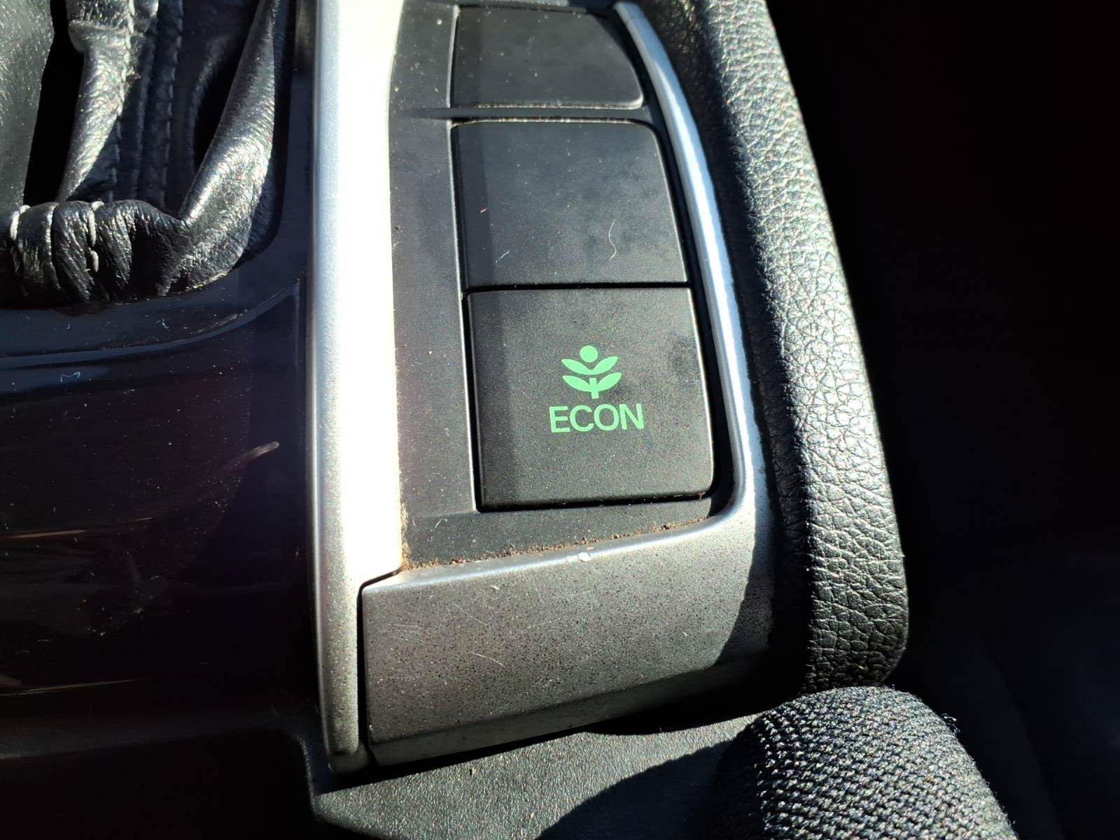 Certified 2018 Honda Civic EX image 15