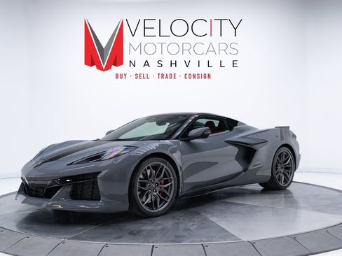Used 2024 Chevrolet Corvette Z06 image 2