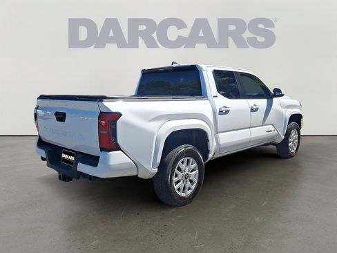 Used 2024 Toyota Tacoma SR5 RWD image 6