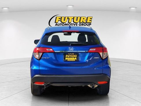 Used 2021 Honda HR-V EX image 8