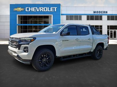New 2025 Chevrolet Colorado Z71 w/ Midnight Edition