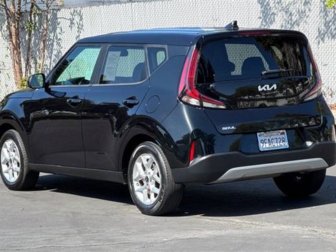 Used 2023 Kia Soul LX w/ Option Group 015 image 6