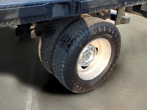 Used 2022 Ford F350 Lariat image 19