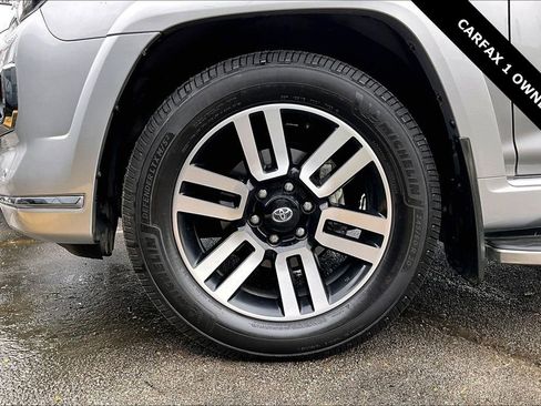 Used 2023 Toyota 4Runner Limited image 31