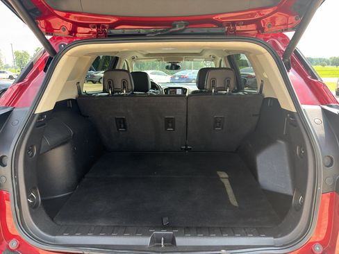 Used 2018 GMC Terrain Denali w/ Advanced Safety Package AWD/4WD image 7