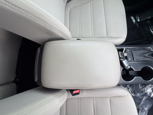 Used 2020 Kia Sorento S FWD image 48