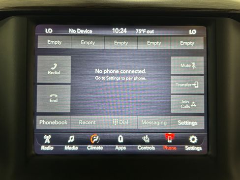 Used 2020 RAM 1500 Laramie AWD/4WD image 9