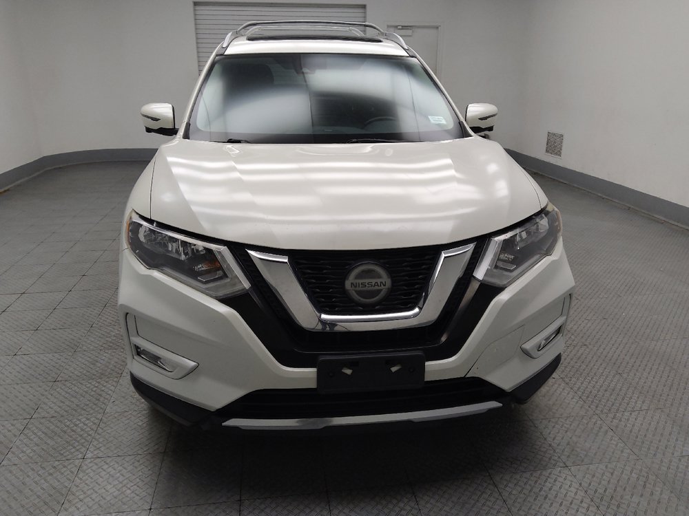 Used 2020 Nissan Rogue SV w/ Sun & Sound Touring Package FWD image 14
