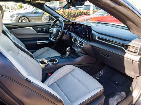 Used 2024 Ford Mustang Premium image 15