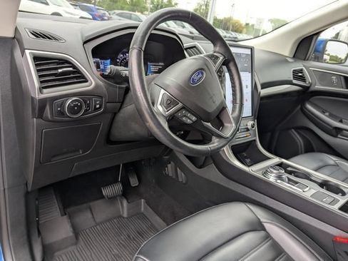 Used 2023 Ford Edge SEL w/ Convenience Package AWD/4WD image 2