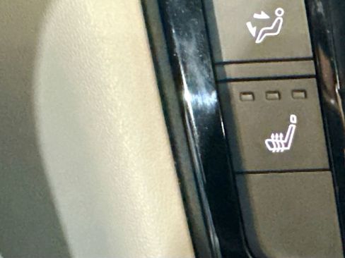 Used 2023 INFINITI QX50 Luxe FWD image 20