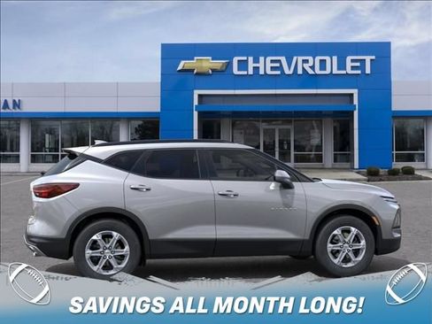 New 2026 Chevrolet Blazer LT w/ Convenience Package FWD image 5