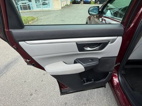 Used 2017 Honda CR-V LX image 20