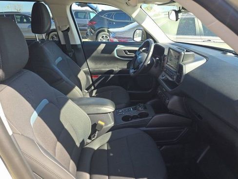 Used 2024 Ford Bronco Sport Badlands image 8