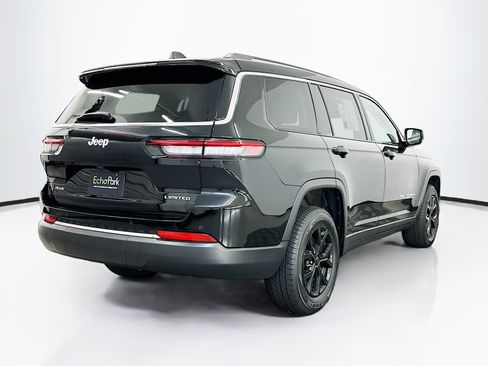 Used 2023 Jeep Grand Cherokee L Limited AWD/4WD image 9