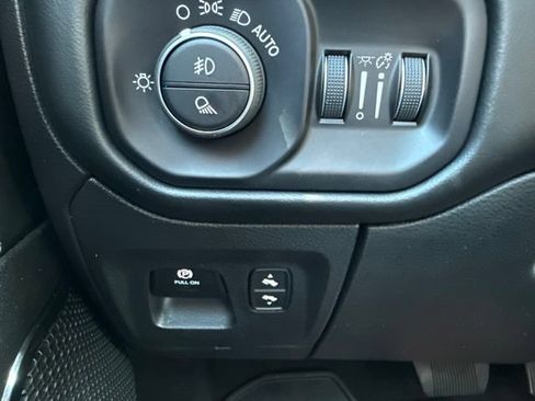 Used 2023 RAM 1500 Limited w/ Body Color Bumper Group AWD/4WD image 20