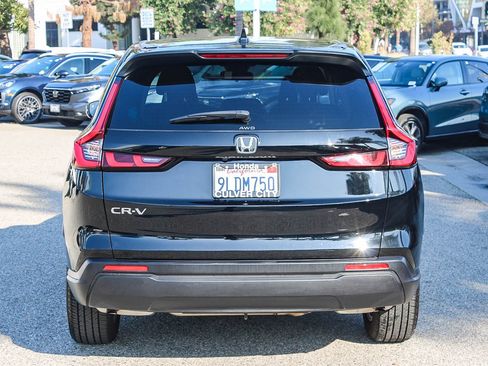 Used 2024 Honda CR-V EX image 8
