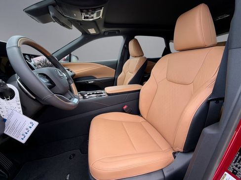 New 2026 Lexus RX 350 w/ Convenience Package AWD/4WD image 30