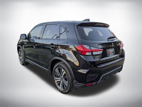 Used 2023 Mitsubishi Outlander Sport ES image 6