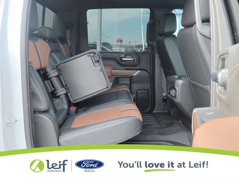 Used 2023 Chevrolet Silverado 2500 High Country w/ Safety Package II image 34