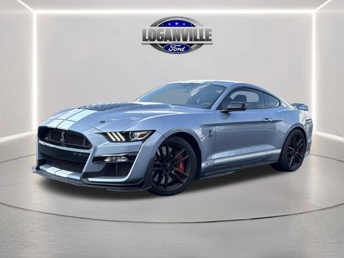 Used 2022 Ford Mustang Shelby GT500 w/ Technology Package RWD image 1