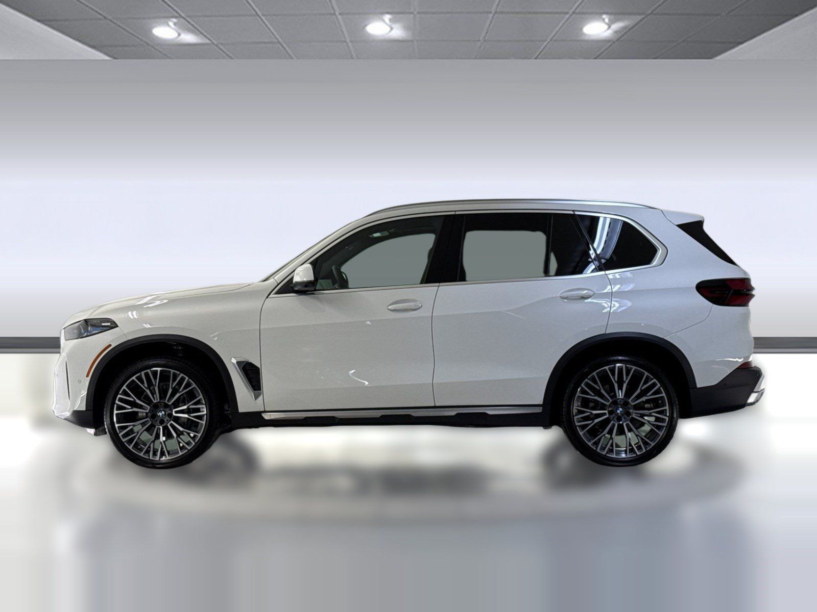 Used 2026 BMW X5 sDrive40i w/ Premium Package RWD image 2