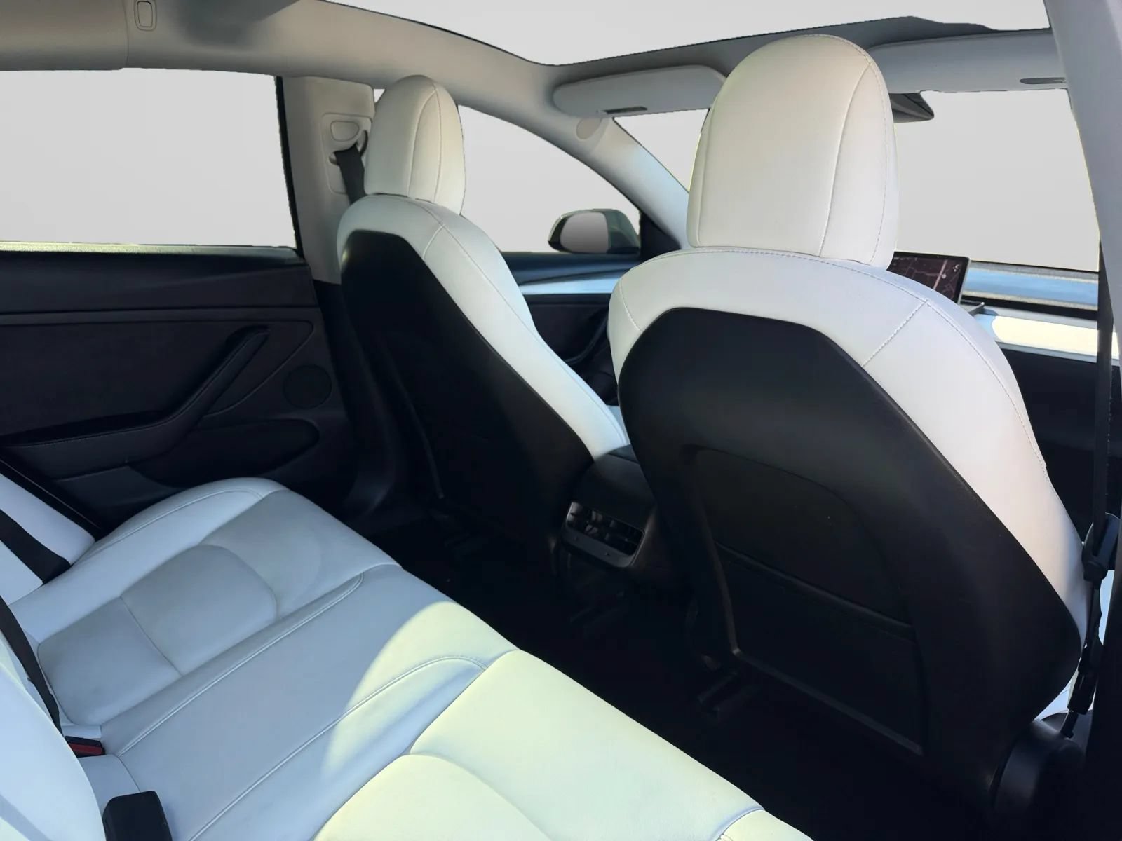 Used 2021 Tesla Model 3 Standard Range Plus RWD image 30