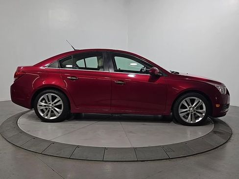 Used 2011 Chevrolet Cruze LTZ image 6