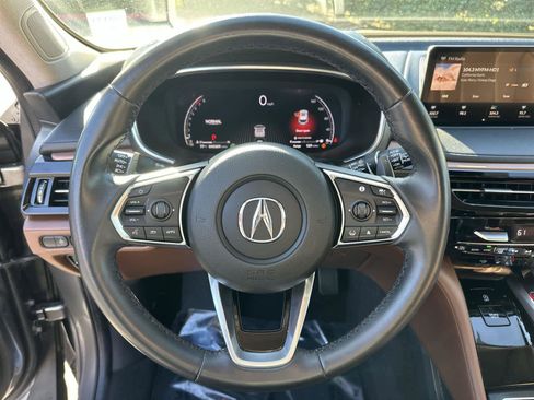 Certified 2023 Acura MDX FWD w/ Technology Package image 15