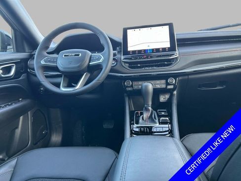 Used 2026 Jeep Compass Trailhawk w/ Sun, Sound & Navigation Group image 17