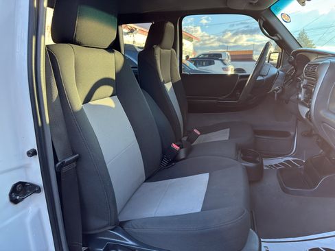 Used 2009 Ford Ranger XLT image 14