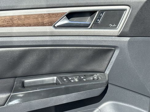 Used 2019 Volkswagen Atlas SEL Premium image 15