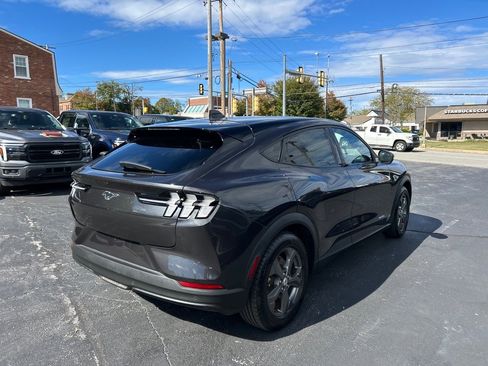 Used 2021 Ford Mustang Mach-E Select image 16