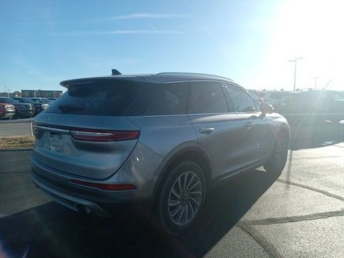 Used 2023 Lincoln Corsair Reserve w/ Equipment Group 201A image 7