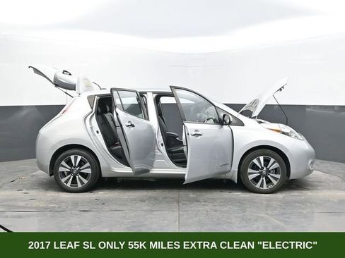 Used 2017 Nissan Leaf SL w/ Premium Package image 63