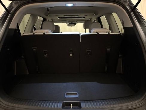Certified 2023 Kia Telluride S w/ S Sunroof Package AWD/4WD image 9