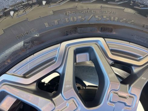 New 2026 GMC Hummer EV SUV image 37